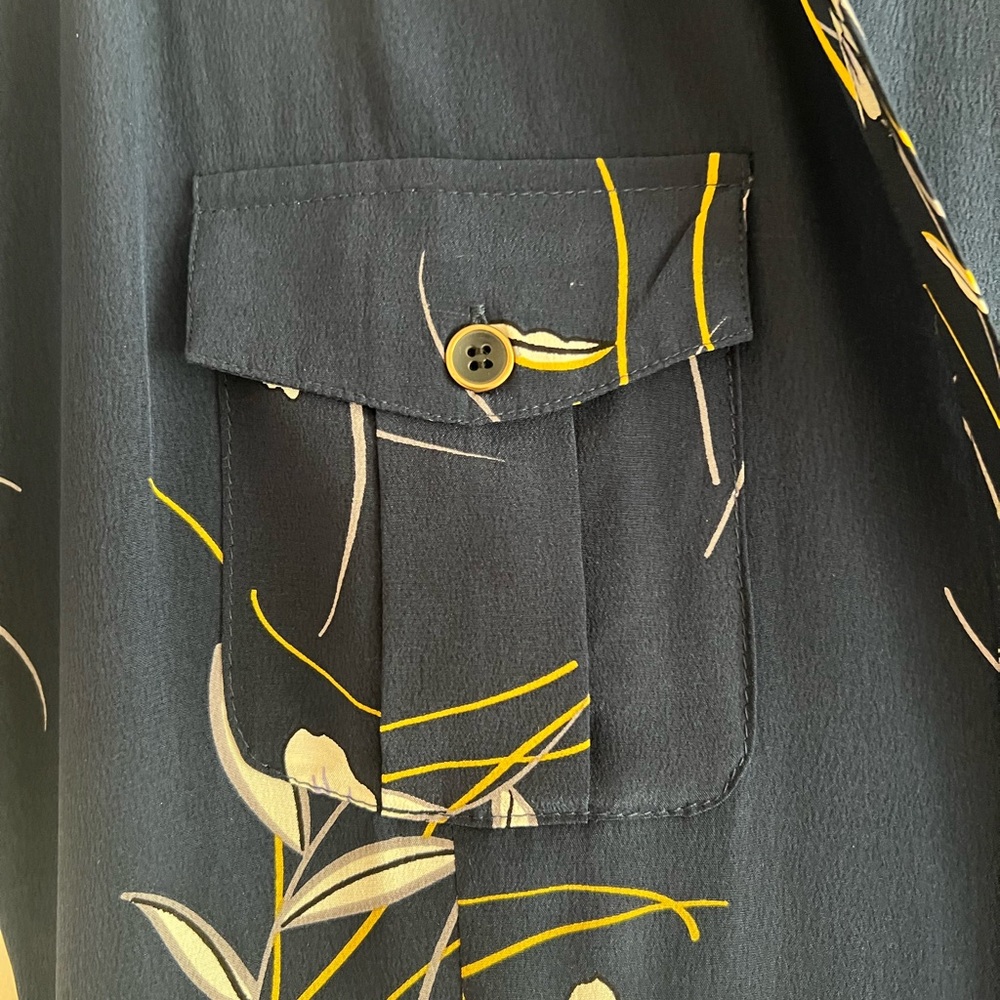 Yumi Kim blue floral button front midi shirtdress size M - Picture 6 of 12